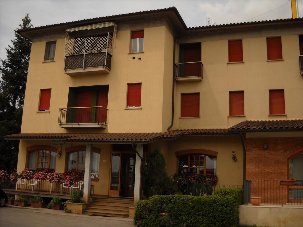 Hotel Santorotto Di Fabio Terrosi Sinalunga Ngoại thất bức ảnh